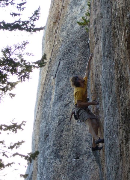 reaching for the peanut shaped pocket at the 6th bolt