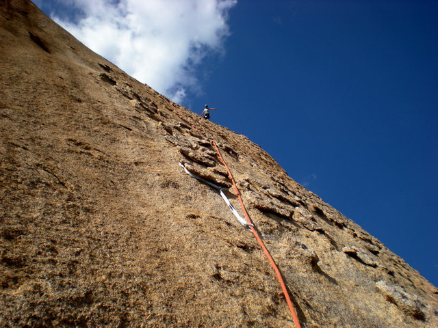 chickenhead belay at top of P2