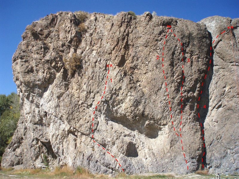 1: The Devil in Miss Jones (10b)<br>
2: Born to Rock (11c)<br>
3: Unknown (9-)<br>
4: Two Minute Crack (6+)