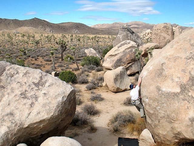 Will on Multi Grain (V0), Joshua Tree NP