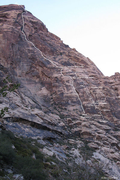 A variation to the bottom section of Black Orpheus. See comments under the route description.