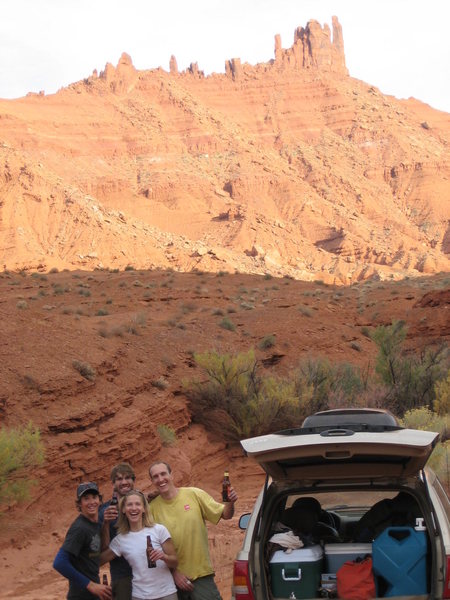 Good times.<br>
<br>
Matt, Rob, Joby and I having some post-climbing beers. Ahhh.