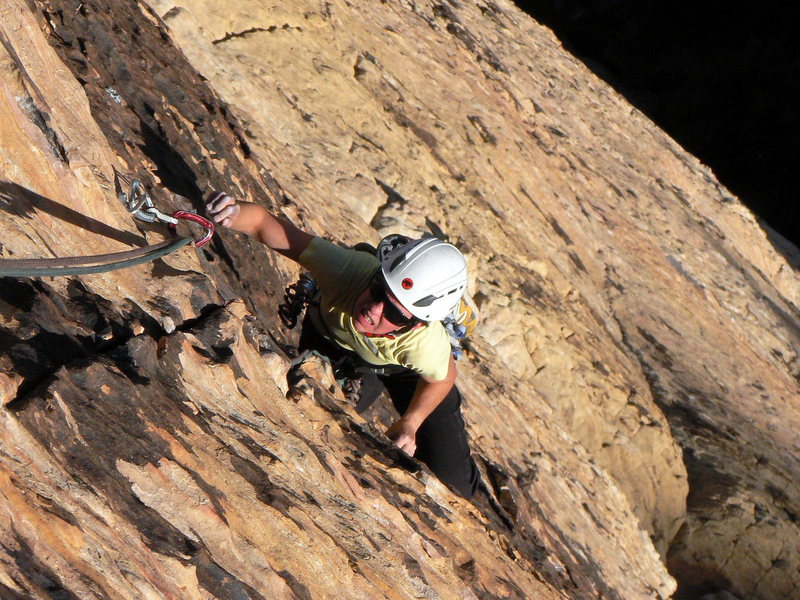 Great climbing on the fifth pitch where the rock becomes more varnished ...