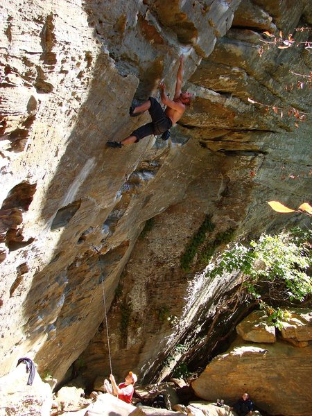 SteveZ at the crux of Ro Shampo, Roadside Crag, RRG. October '08.
