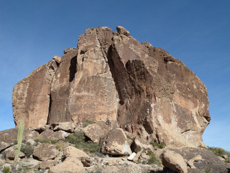 Bypass (5.7) goes up big left-facing corner and then through discontinuous seams to the top of the formation.
