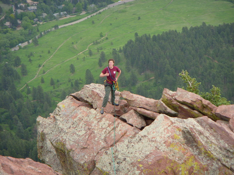 Amanda seconds 1st Flatiron Direct, here running the ridgeline Jun 2008.