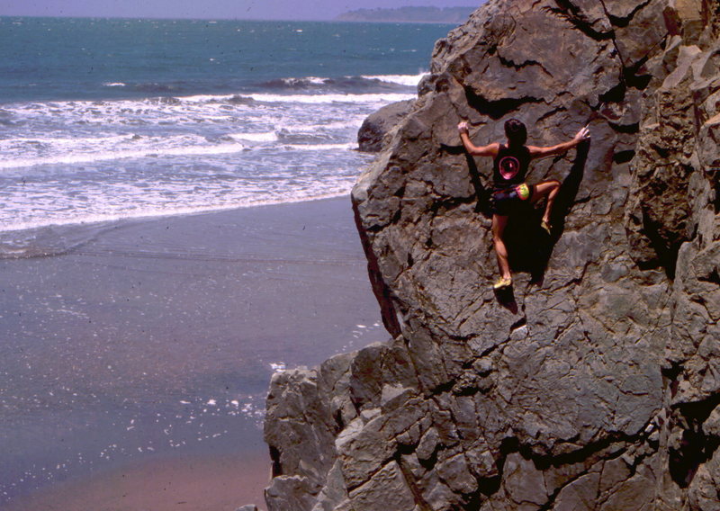 Bouldering at Mickey's Beach, photo: Bob Horan Collection.