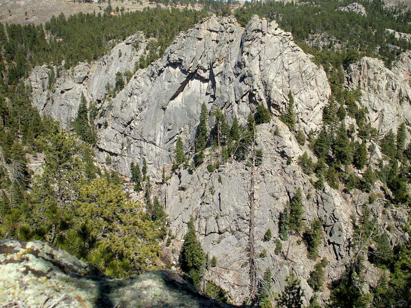 LA formation above the Touch of Grey Slabs below. The Water Slabs can be seen along the creek on the left side of the Grey Slabs.