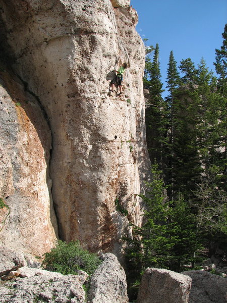 Onsighting another very beautiful classic route in wild iris.