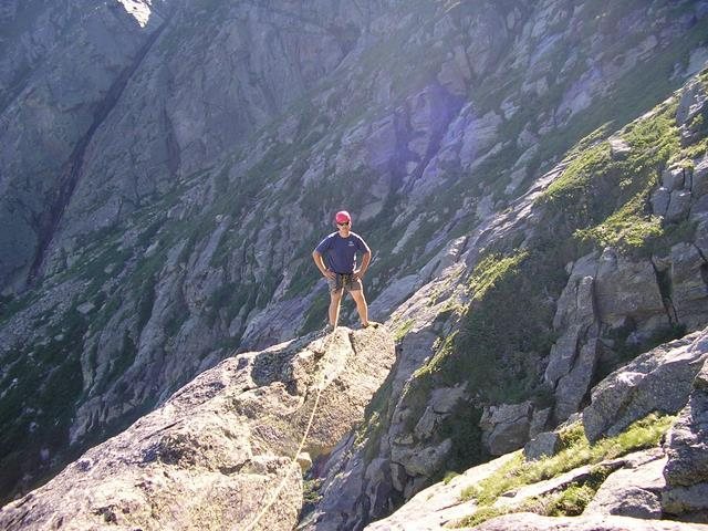 Aaron on the Diving Board, which sticks out into the void above North Gully. Awesome position.