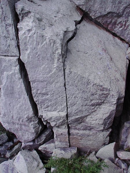 Thin Crack.