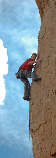 Matt McKee "HipHop" on Little Mecca 12a/b, Shelf Road, CO. Photo by Phill Tearse.