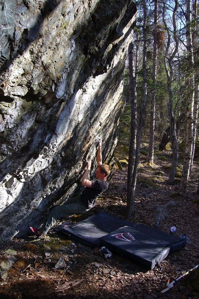 Jared LaVacque on the FA of "Finger on the Trigger", Alaska V5 -