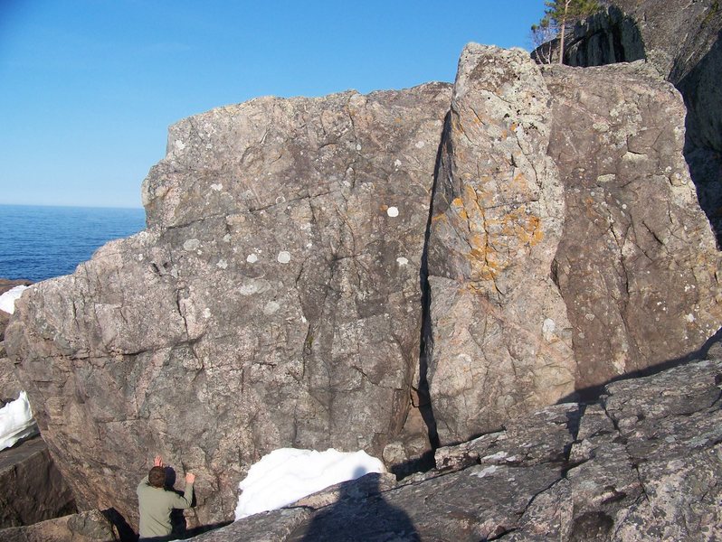 pinacle boulder