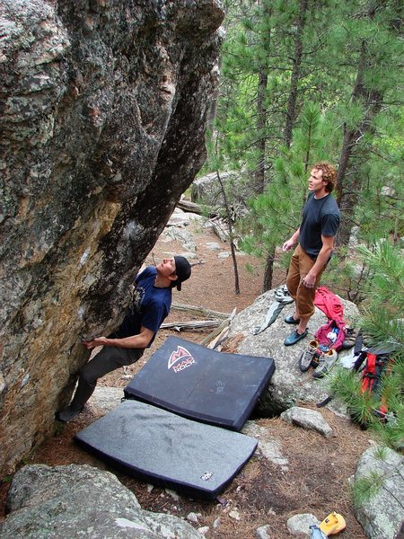 Aaron Costello on the Classic Arete, usual low start.