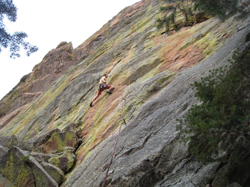 Short Attention Span climbs the beautiful streaked wall right of the broken dihedral.