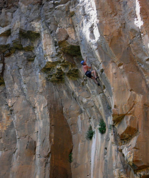 Mike S. moving into the high crux... Brilliant!