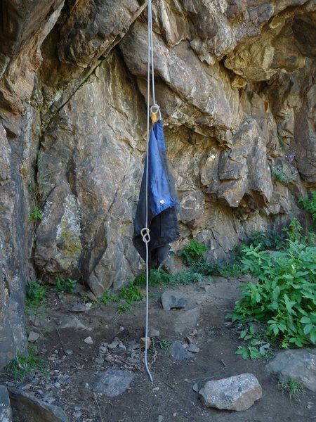 Using 60 meter Mammut 10.2 double dry rope from lower anchors (about 25 feet below top of route).