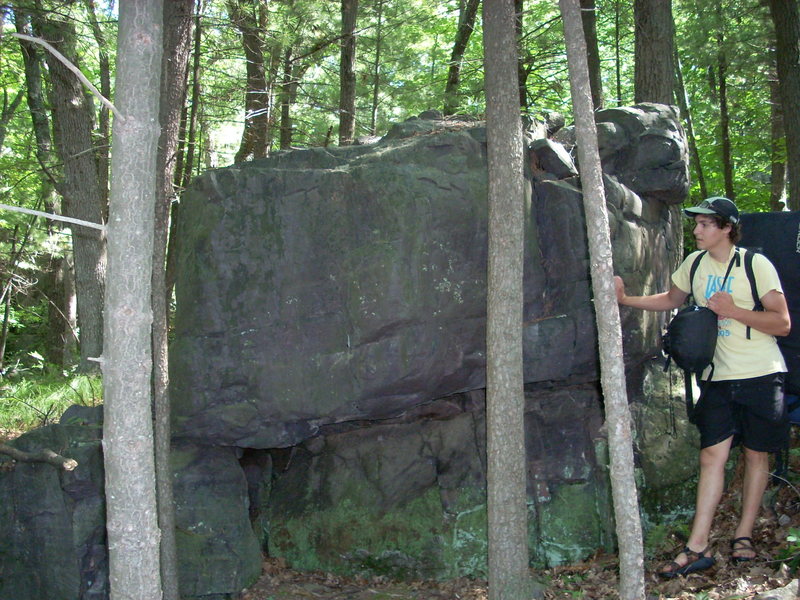 First boulder you will see at Steinke Wall IF traveling from Cibola Wall or Triple Towers Wall.
