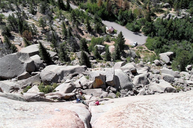 Looking down Edward's Crack from the top. As can be seen, the middle belay ledge is large enough to hold at least three climbers.