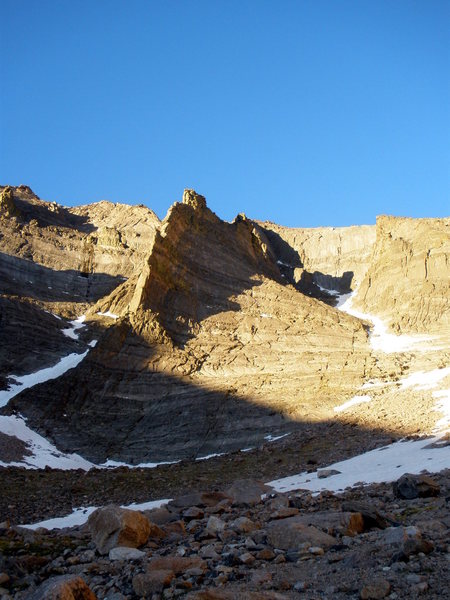 The route follows the left side of the ridge. Almost exactly where the sun/shadow line is!