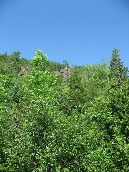 The J.C. Area --- Tobacco Road and J.C. Superstar. The right buttress. June 2009.