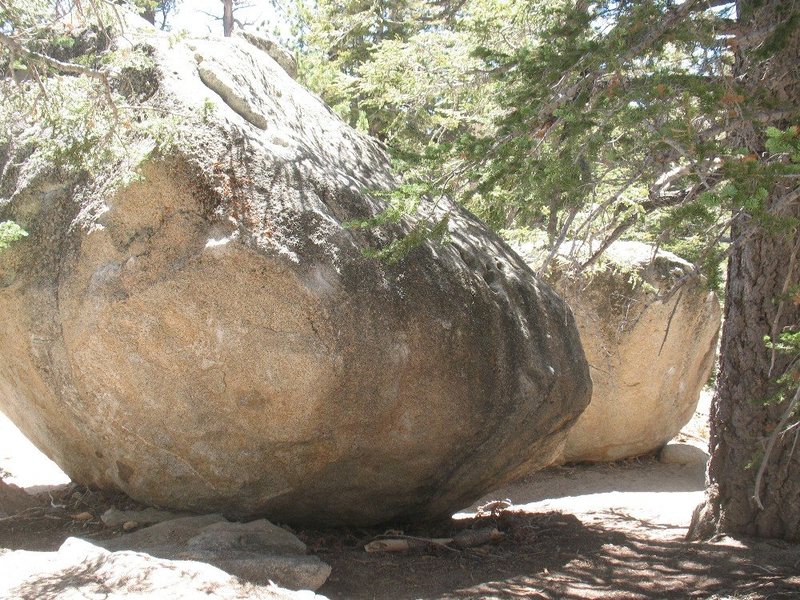 The Bitch Slap Boulder with the Breakdance Boulder visible behind it, Tramway