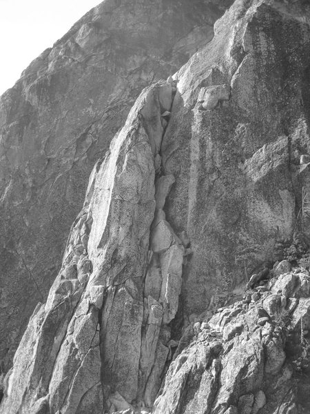 This shot shows the chimney system. It's really fun climbing.