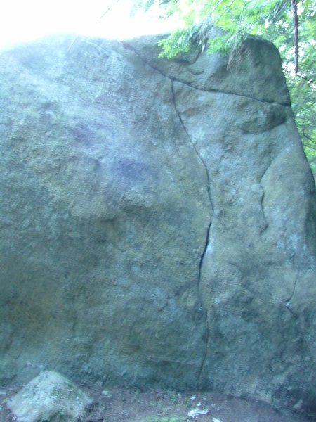 fun crack in the cluster of boulders next to Magic Pond