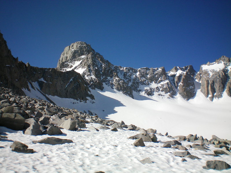 (right to left) North Palisade, Polemonium, and Mt Sill from the North