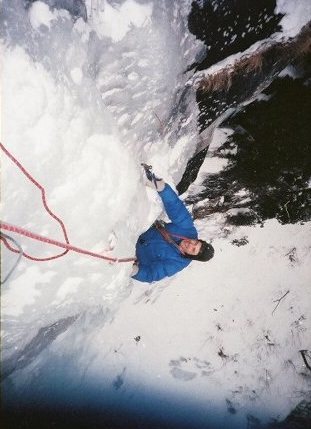 On the exit pillar. Vintage photo 1987, Ted Hammond photographer.
