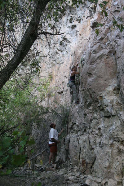 The start of No Risk No Fin, 5.10d.