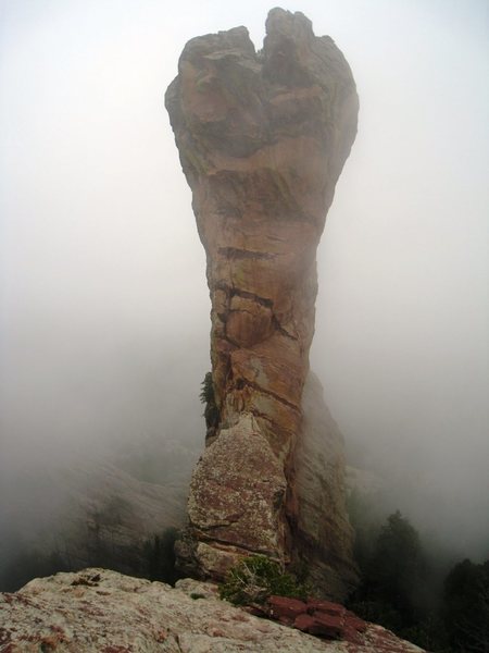 How I learned to love the fog?<br>
30 Aug 09 from the top of the West Ridge.