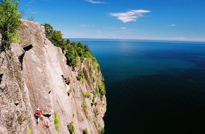 Rock Climbing in Shovel Point, Tettegouche SP (North Shore)
