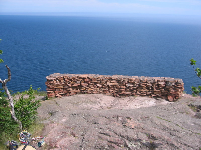 amphitheatre stone wall lookout/barricade. rapprochement is located just over the middle of the wall. (hidden treasure is about 10 feet to the left of the wall; 5ft to the right is ex nihilo).