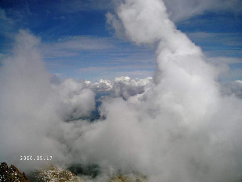 Here come the clouds that eventually brought visibility down to 5 Feet!