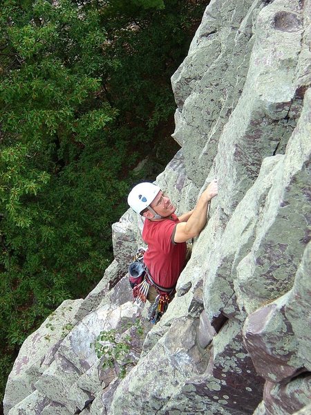 Flashing Vivisection on a beautiful fall day, Sept 09. Nearing the top. Photo: Matt Satermo.
