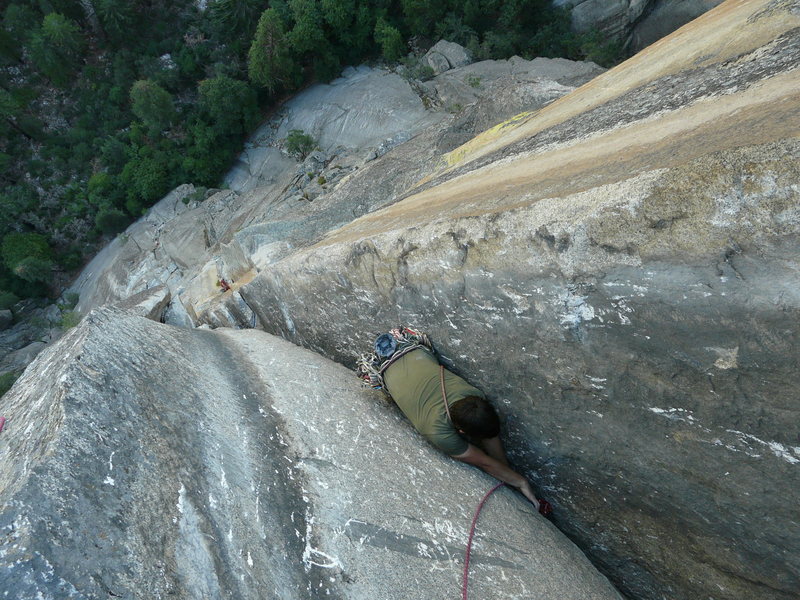 The Offwidth pitch on the North Face of the Rostrum<br>
photo by Darshan Ahluwalia<br>
