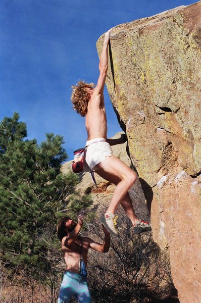 Toss to the lip on Willie's Lunge on Mental Block. Rotary Park at Horsetooth Reservoir October 1988.