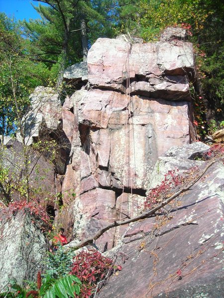 Mongo Fury takes the arete and crack just left of the rope line and finishes at point where the anchor hangs.