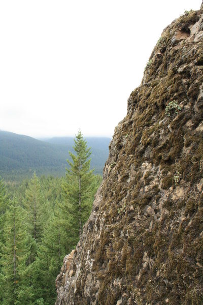 The top 15 ft. of rock is broken, covered in moss, and otherwise crappy. The rest of the wall is better than perfect. I love French's.