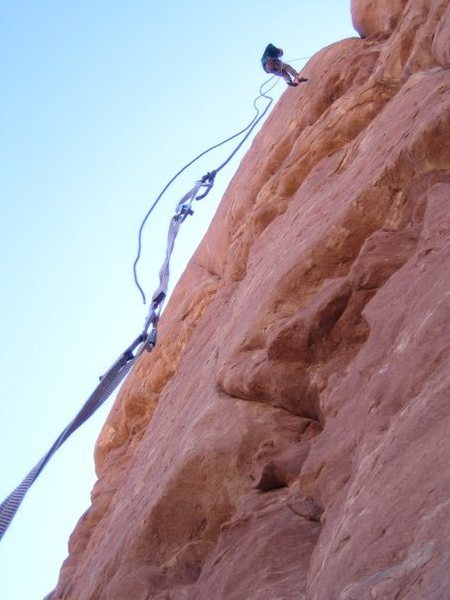 North side rap on a single 60m...comes up a bit short. A fine excuse for using the prusik.