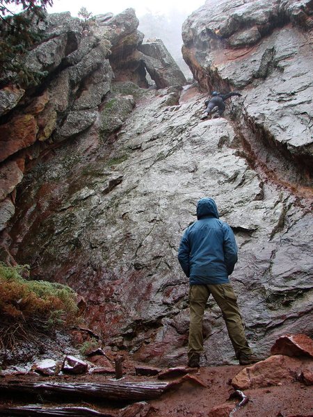 SteveZ on the wet downclimb from Mallory Cave in the freezing rain. Kinda scary. Oct. '09.