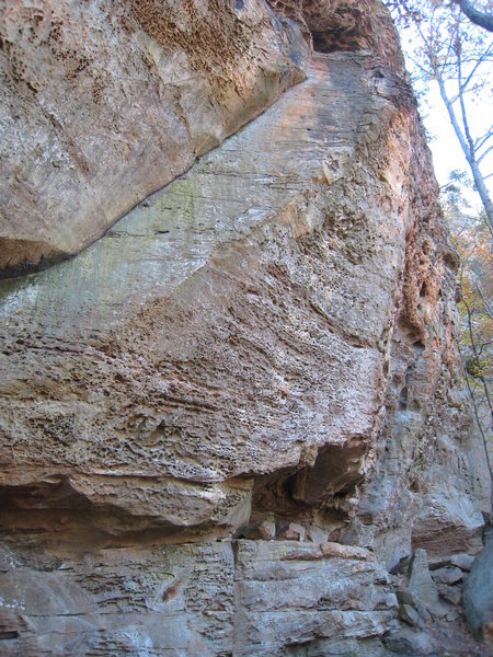Thirsting Skull climbs the diagonaling swath of pockets.<br>
<br>
<b> This route is closed. </b>