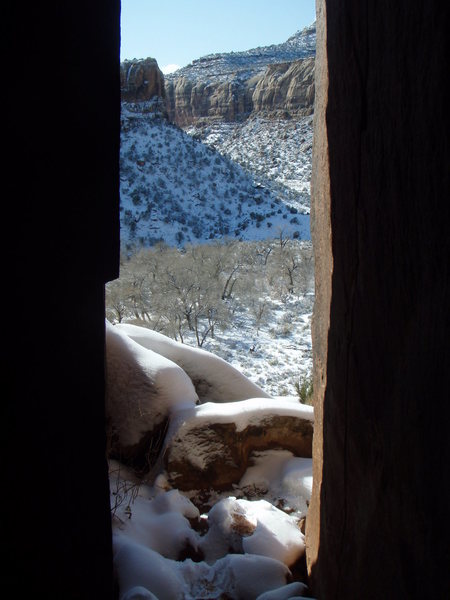 November snowfall in Indian Creek seen from the entrance of the Cave Route