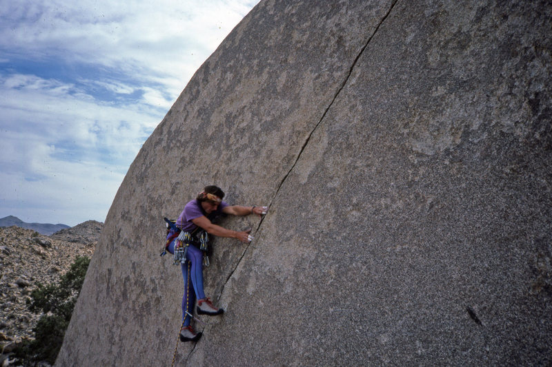 Rock Climbing in Loveland, Joshua Tree National Park