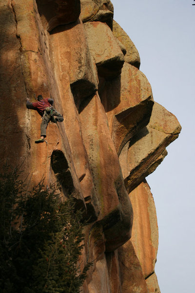 Darren working the arete on Resurrection - Photo by Kirsten McIlrath.