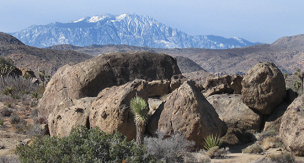 The Iceberg and San Jacinto.<br>
Photo by Blitzo.