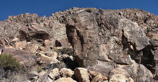 Larry Flynt Boulders.<br>
Photo by Blitzo.
