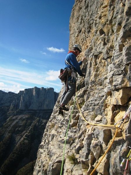 Matt on the last hard pitch, p9, Pilier Sud